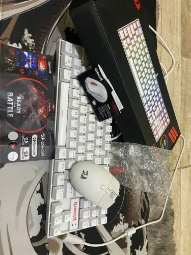 Mouse é teclado Redragon novos com caixa e selos