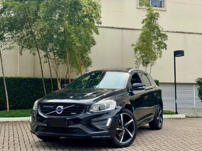 Volvo XC 60 T-6 R-design 2.0 306cv FWD 5P 2015