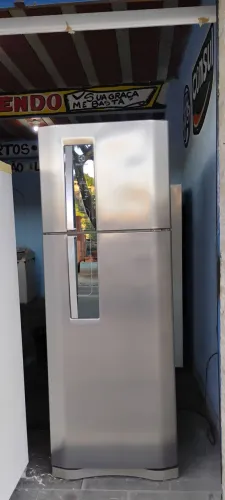 Geladeira Inox semi nova