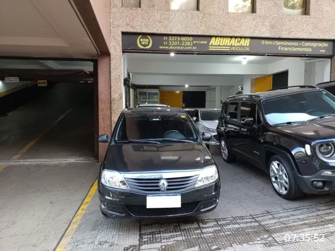Renault Logan Authentique Hi-flex 1.0 16V 4P 2011