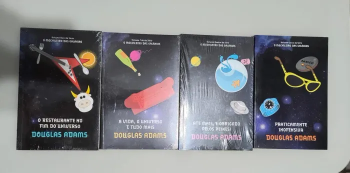 Coleção livro Guia do mochileiro das galáxias