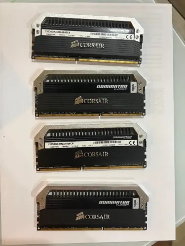 Kit 16gb Ddr3 Corsair Dominator Platinum 1866mhz (4x4gb) - Premium