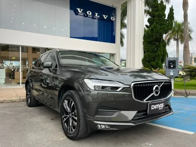 Volvo XC-60 XC 60 D-5 Momentum 2.0 AWD Diesel 5P 2019