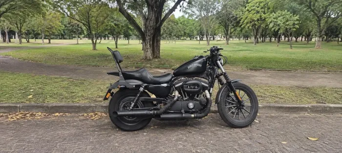 Harley-Davidson Iron 883