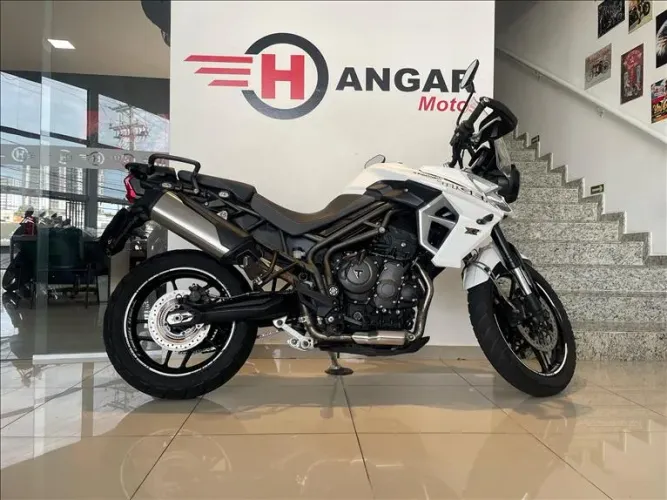 Triumph Tiger 800 Xrx