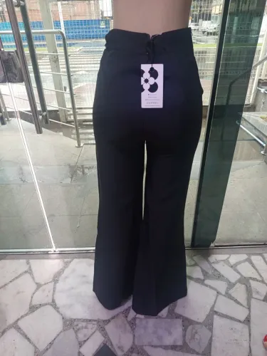 Calça feminina