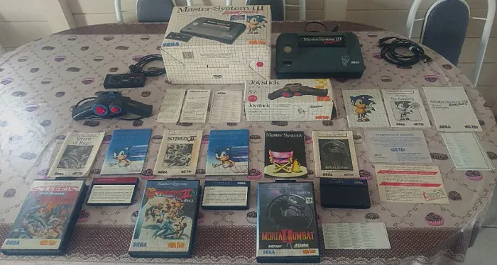 Master System 3 na Caixa + Jogos e Acessórios