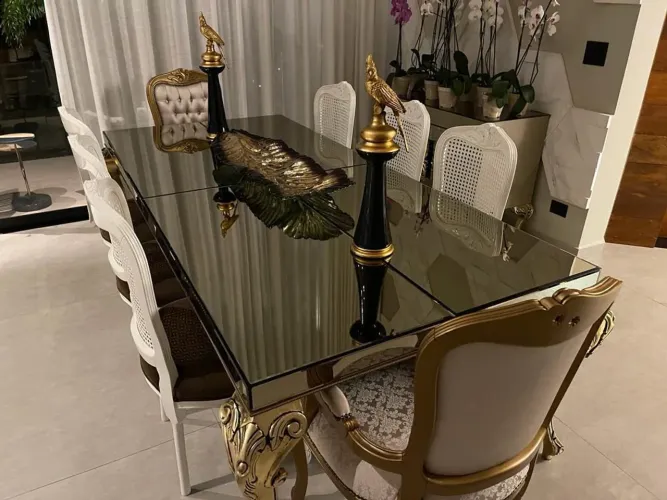 Sala de Jantar Luiz XV - Réplica Artesanal - 10x R$2.200,00 ou 1.990,00 a vista.