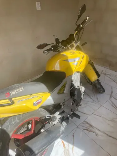 Honda CBX 250 Twister 2008