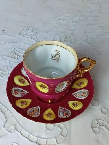 Xícara Vintage Decorativa com pires