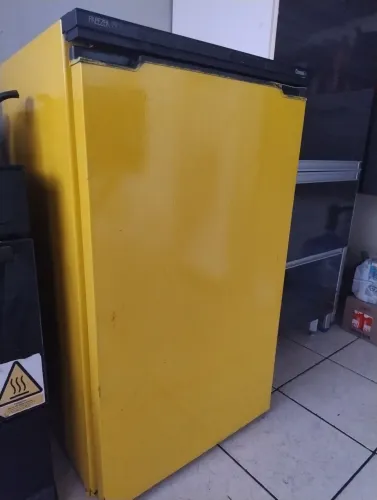 Freezer em bom estado e bom preço 
