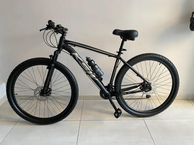 Bike KSW XLT 100 Aro 29 - 21 Marchas - Freio a Disco