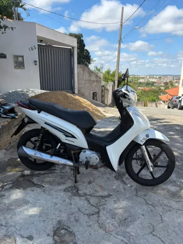Honda Biz 125 EX 2014