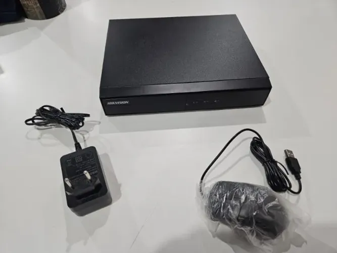 Dvr Hikvision 16 canais