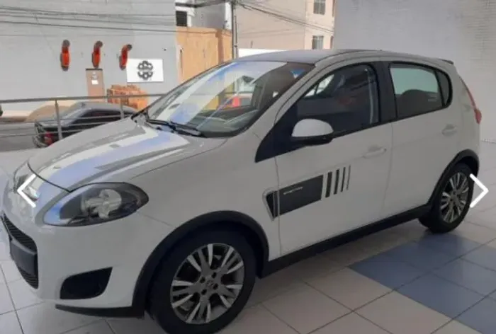 Fiat Palio Sporting 1.6 Flex 16V 5P 2015