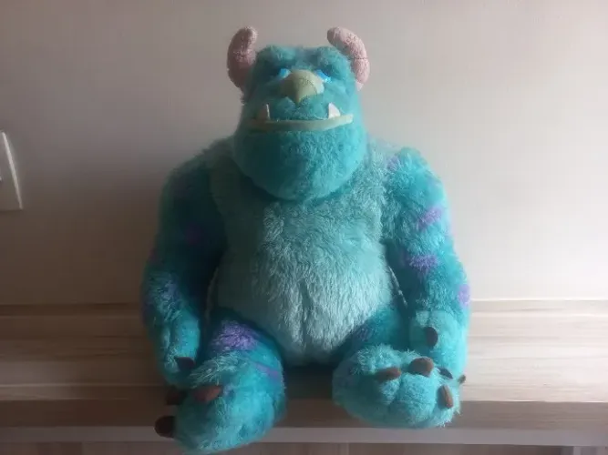 IMPERDÍVEL - Pelúcia gigante do Sullivan Monstros SA