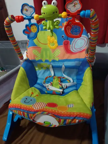 Cadeirinha de balanço