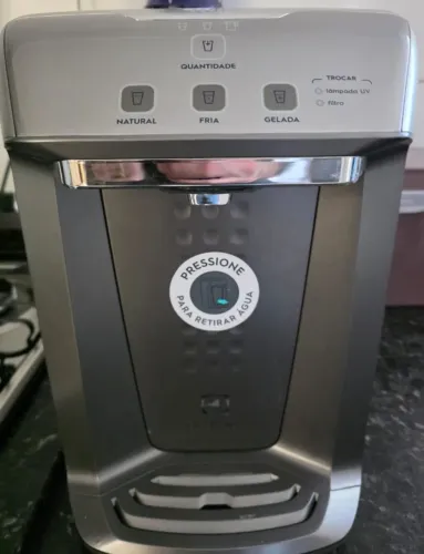 Eletrolux purificador de água cor prata