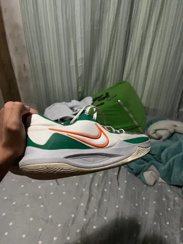 Nike precision 6
