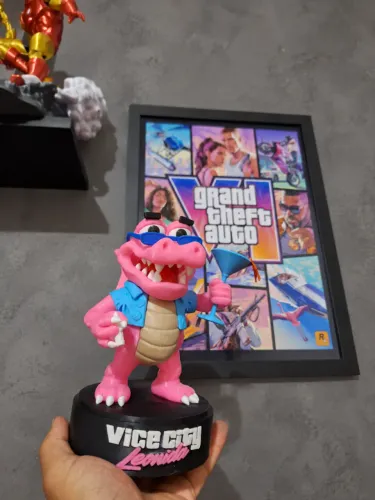 Crocodilo Vice City GTA 6 Rockstar Decorativo Colecionável Gamer 3D Action Figure
