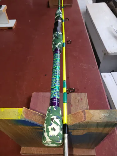 Vara de 2.40m em fibra de vidro maciço customizada 
