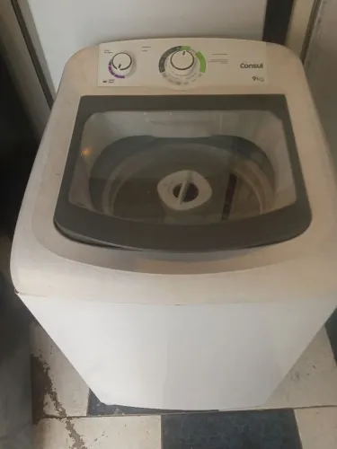 Vendo máquina funcionand consul 9k 220v entrego