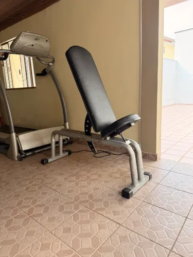 Banco Academia Ajustável