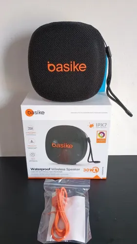 Caixa de som Basike 30W IPX7 via Bluetooth com led / PROMOÇÃO IMPERDÍVEL 