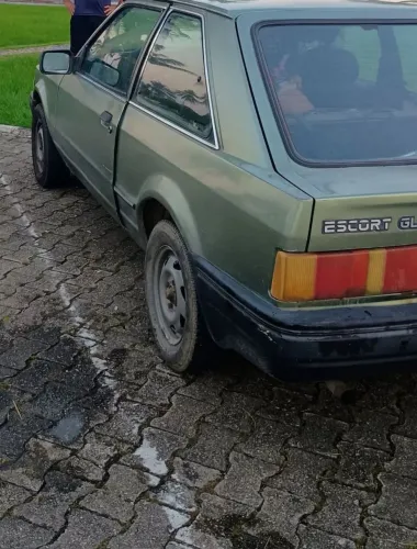 Ford Escort GL 1.6i / 1.6 (álcool) 1987
