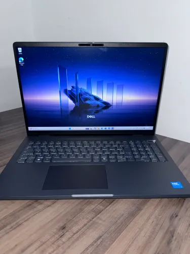 NOTEBOOK DELL PRO 16 - IMPECÁVEL