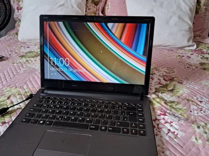 Notebook login usado