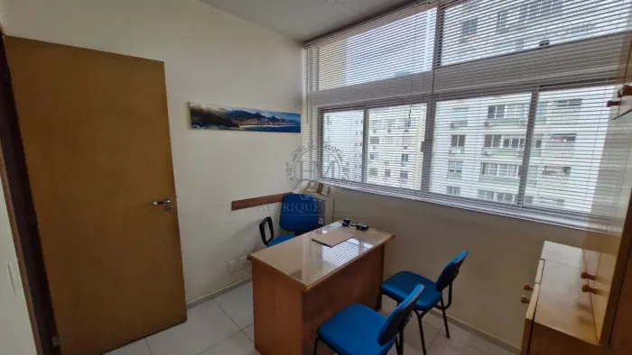 Sala à venda em Ipanema, RJ por R$ 550.000,00