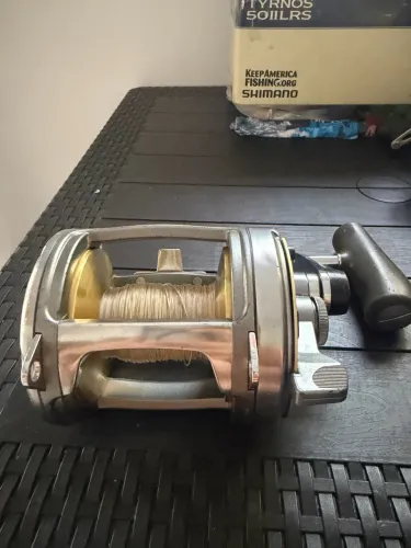 Carretilha shimano Tyrnos 50II