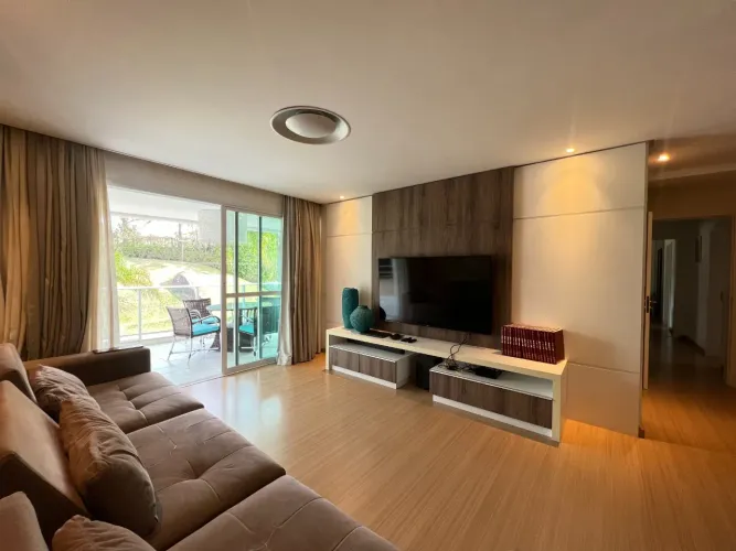 Excelente apartamento de 4 dormitórios, no Cacupé