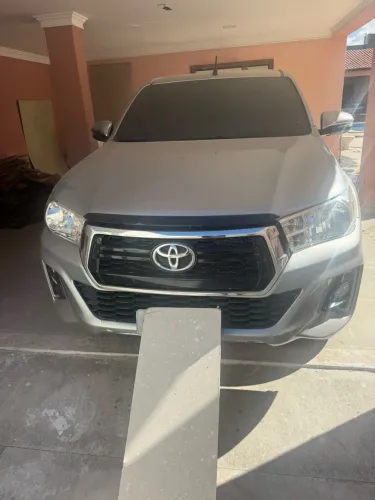 Toyota Hilux CD SR 4X4 2.8 TDI Diesel Aut. 2019
