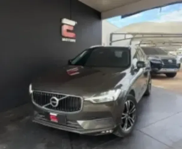 Volvo XC-60 XC 60 D-5 Momentum 2.0 AWD Diesel 5P 2019