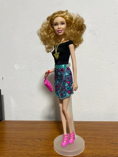 Barbie fashionista