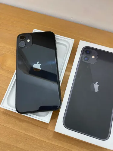 iPhone 11 Black - Com Caixa