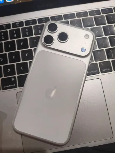 IPHONE 17 PRO MAX 256 GB / R$ 6499
