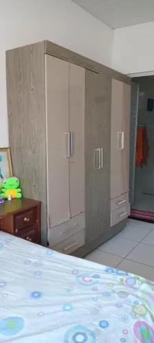 Guarda roupa de casal Rs 99 reais