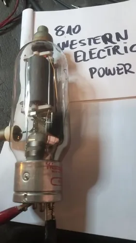 Valvula eletrônica  para áudio,  RF, antiga 810 potência,  perfeito estado, leia!
