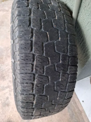 Pneus para camionete