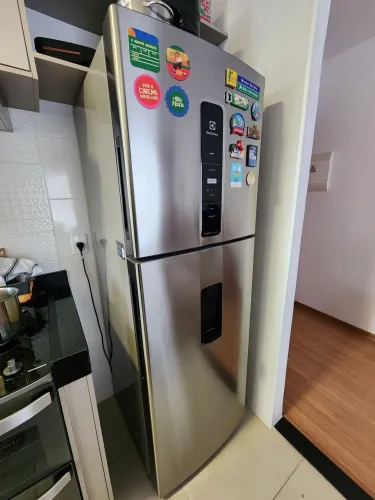 Geladeira Eletrolux Inox