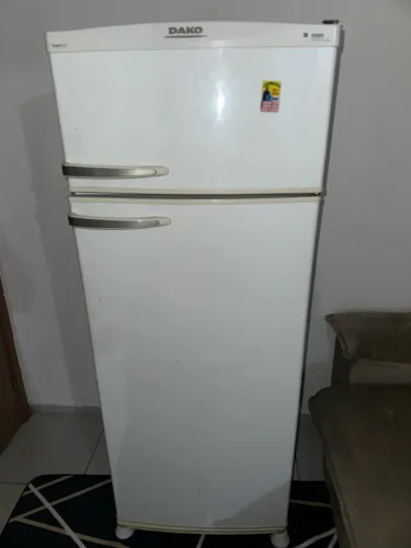 Geladeira Dako conservada