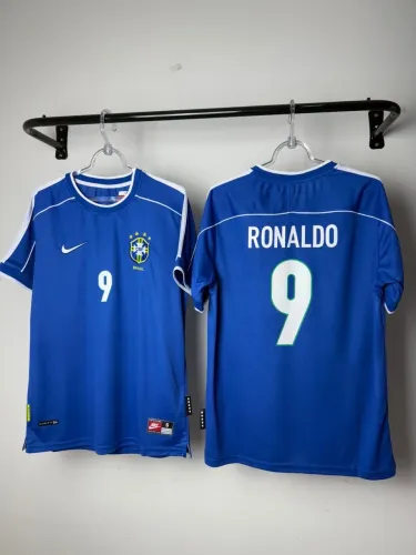 Camisa retrô Ronaldo