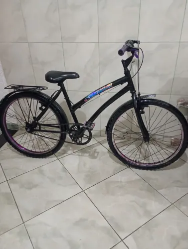 Bicicleta Poty diferenciada aro 24 top