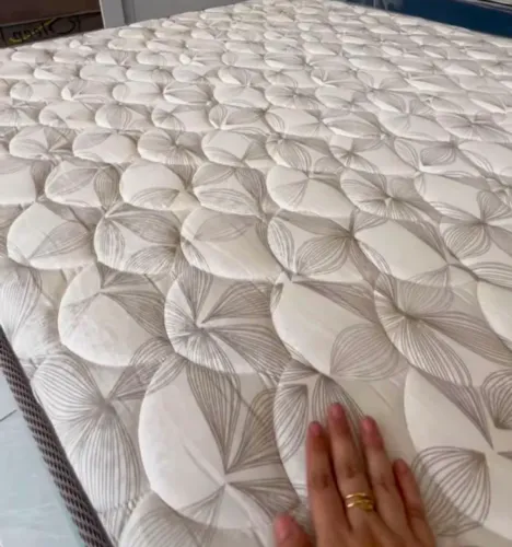 Cama box, semi nova