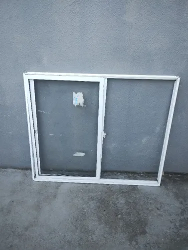 Janela de alumínio 1 x 1,20