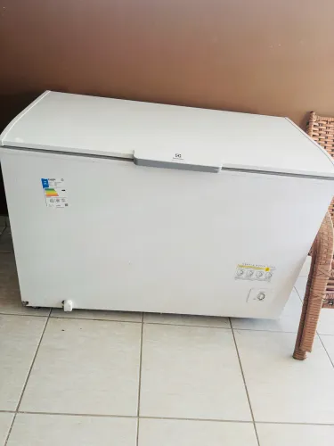 Freezer 400 litros electrolux