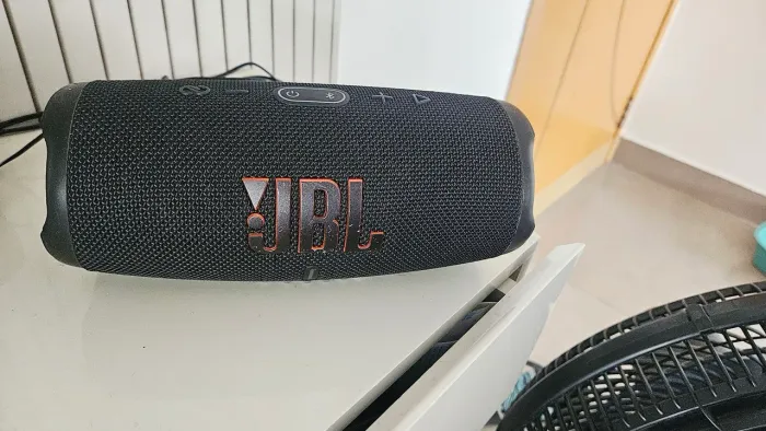 JBL Charge 5